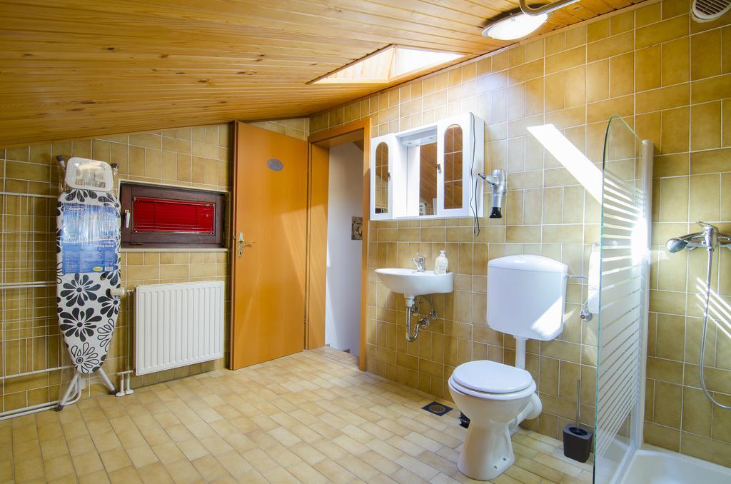 Aura Guesthouse לובליאנה מראה חיצוני תמונה