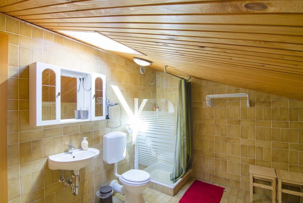 Aura Guesthouse לובליאנה מראה חיצוני תמונה