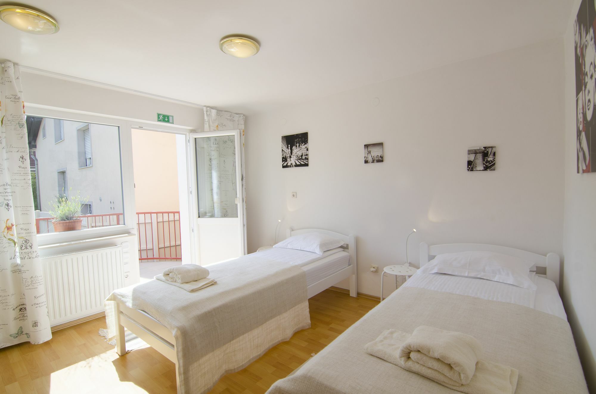 Aura Guesthouse לובליאנה מראה חיצוני תמונה